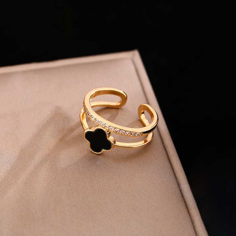 Midnight Clover Anti Tarnish Finger Ring