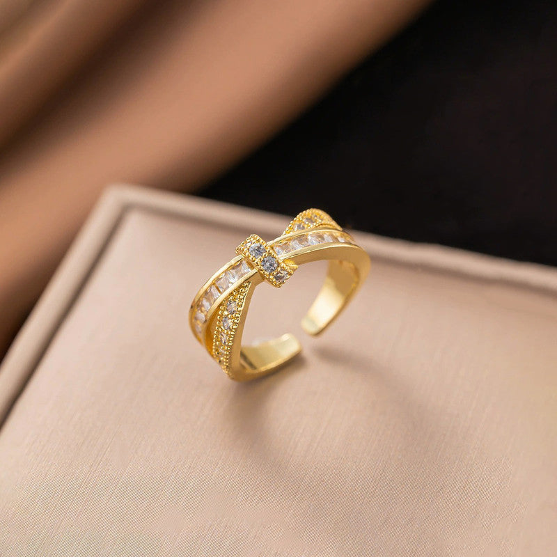 Golden Embrace Anti Tarnish Finger Ring