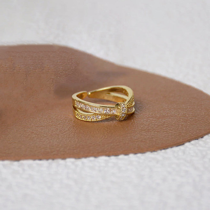 Golden Embrace Anti Tarnish Finger Ring