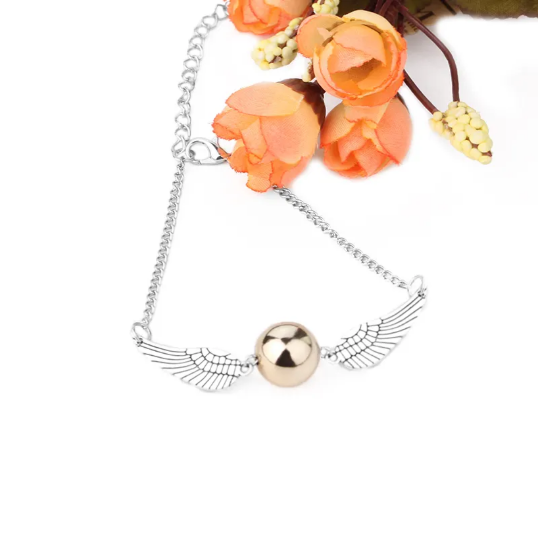 Seeker’s Snitch Charm Bracelet
Harry Potter themed