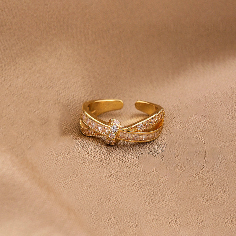 Golden Embrace Anti Tarnish Finger Ring