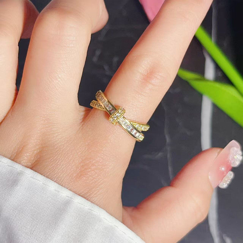 Golden Embrace Anti Tarnish Finger Ring