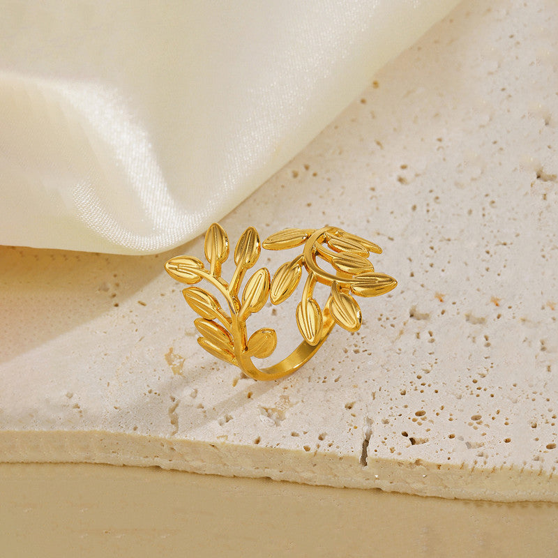 Golden Leaf Themed Anti Tarnish Finger Ring