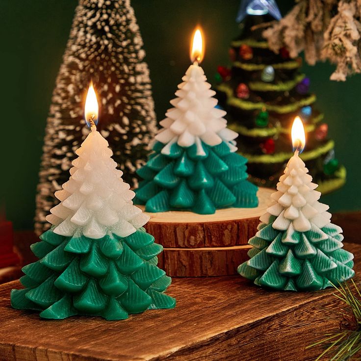 Christmas Tree Candle (dual colour)